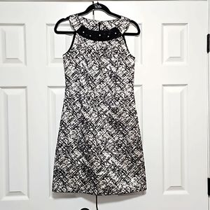 Taylor Black Silver Brocade Cocktail Dress Womens 4 EUC